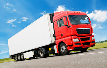 На грузовики, нарушившие COVID-правила, будут ставить трекеры