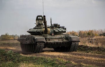 Московия перебросила в Беларусь эшелон танков Т-72