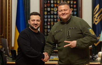 Зеленский и Залужный обсудили «обновление руководства ВСУ»