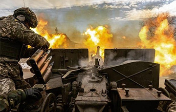 Украинские артиллеристы уничтожили колонну военной техники оккупантов