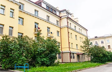 В центре Минска продают квартиру «с парижским шиком»
