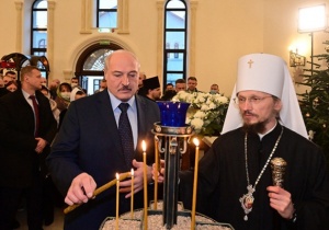 Лукашенко рассказал про «драку за умы людей» и призвал образумить оппозицию