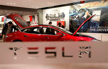 Tesla приготовилась к выпуску самого быстрого в мире автомобиля