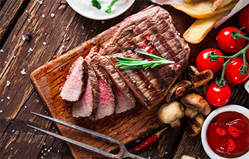 Ученые советуют женщинам есть мясо