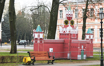В Гомеле хотят снести модель московского Кремля