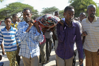 В Сомали публично казнили убийц журналиста