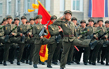 СМИ: Северная Корея отправляет военных и полицию на Донбасс