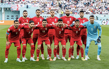 Игроки сборной Ирана отказались петь гимн страны перед матчем с Англией
