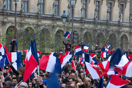 Первый тур парламентских выборов начался во Франции
