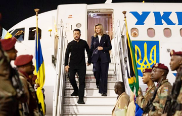 Зеленский прибыл в ЮАР