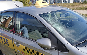 Минский таксист: Пассажиры напали на меня и разбили голову монтировкой