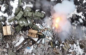 ВСУ уничтожили несколько схронов с московитскими боеприпасами с помощью дрона