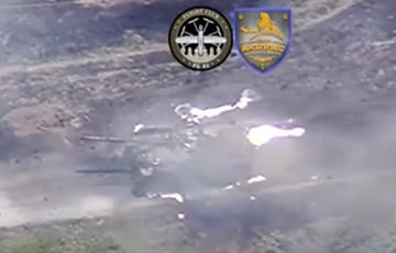 Московитский танк пересек границу Украины и почти сразу же взорвался