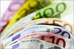 На торгах курс евро увеличился на 110 рублей