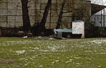 На Витебщине продают арестованный за долги туалет