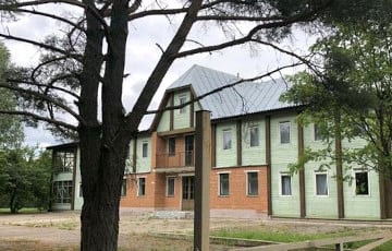 Под Минском па продажу выставили дом с фермой, сыроварней и винным погребом