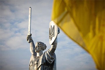 Жители Киева ставят палатки в квартирах