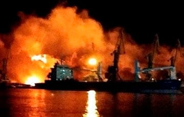 Во время удара по БДК «Новочеркасск» в порту был поврежден «особый» для РФ корабль Во время удара по БДК «Новочеркасск» в порту был поврежден «особый» для РФ корабль