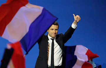 Макрон выигрывает первый тур президентских выборов во Франции