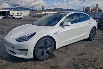 История с Tesla, которую американец обнаружил в Гродно, получила продолжение