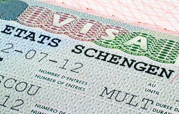 Беларусы смогут подавать заявления на шенгенские визы онлайн