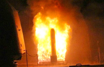 Видеофакт: Запуск ракеты «Томагавк» с американского крейсера