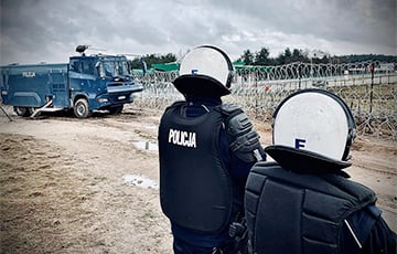 Полиция Польши защищает границу: фото