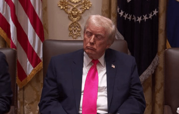 Трамп заснул на заседании кабинета