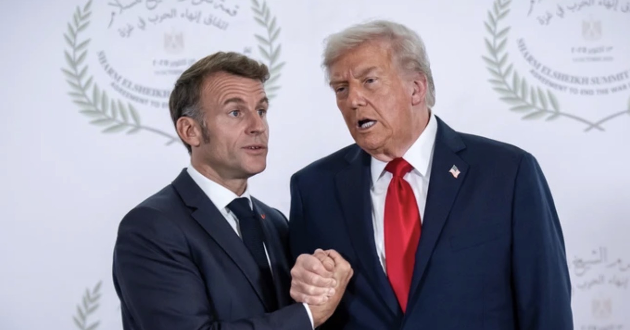 Трамп: Макрон предлагает провести встречу G7 с участием Московии в Париже