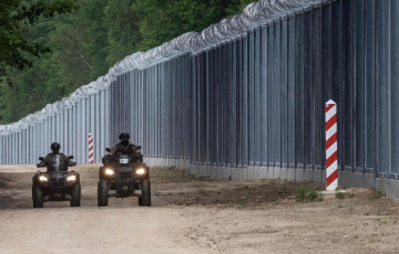 Польша вводит дополнительные силы на границу с Беларусью