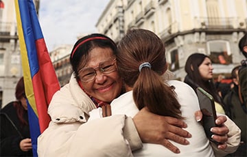 Венесуэльцы по всему миру вышли на улицы после смены власти