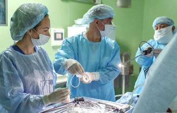 Ученые: Женщины-хирурги оперируют лучше, чем мужчины