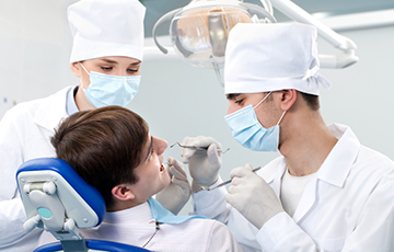 Беларусский стоматолог сказал, когда можно не вырывать зуб мудрости