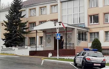 Преподавателя уголовного права задержали после экскурсии в молодечненский РОВД