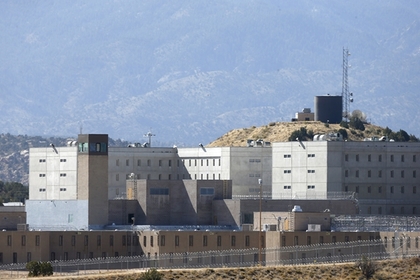 Белый дом отказался от плана закрытия тюрьмы в Гуантанамо из-за его дороговизны