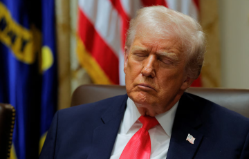 Reuters: Трамп стал обсуждать выдвижение на третий президентский срок