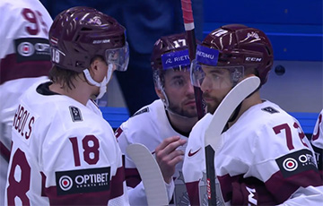 Латвия победила Казахстан в матче чемпионата мира по хоккею