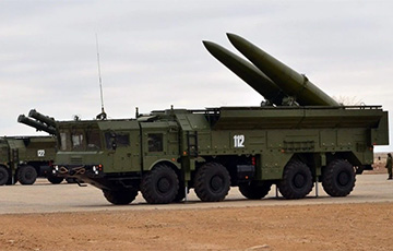 В Крыму вспыхнула военная часть, где РФ прячет «Искандеры»