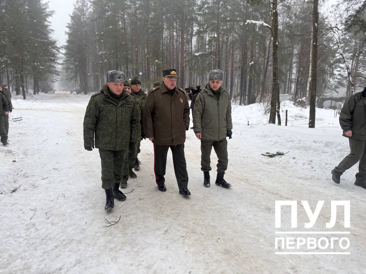 Лукашенко лично проверяет боеготовность ВС: «Не могу сказать, что этого не будет»