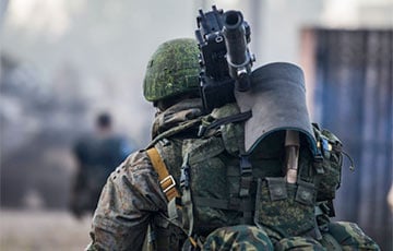«В Луганской области атаки совершают вагнеровцы, а кадыровцы не воюют, а мародерят и снимают видео»