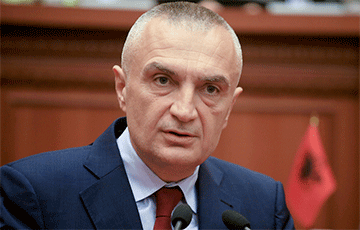 Президент Албании заявил о готовности уйти в отставку
