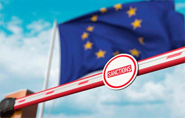 В 11-й пакет санкций ЕС попали два беларусских чиновника