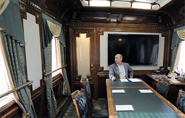 Появились уникальные снимки секретного поезда Путина