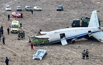 В Росавиации намекнули, что во время падения азербайджанского самолета работала московитская ПВО