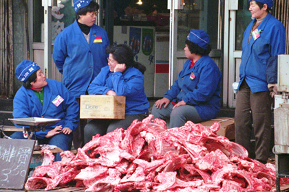 В Китае обнаружили 100 тысяч тонн мяса сорокалетней давности