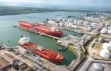 Reuters: Дроны остановили главный нефтяной терминал Московии на Черном море