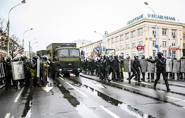 «Немецкая волна»: «Что происходит? В Минске что, война?»