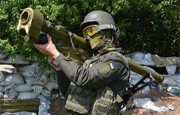 Украинские воины из ПЗРК Stinger уничтожили московитский БПЛА «Орлан-10»