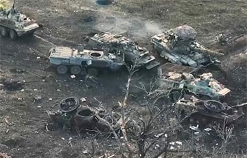 Война в Украине обошлась Московии в колоссальные 4300 танков и 8700 БМП