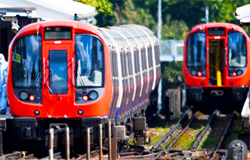 Видеофакт: Бывшего главу Евротоннеля толкнули под поезд в Лондонском метро